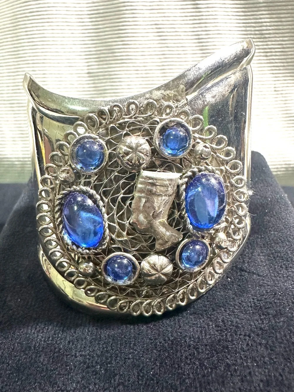 Vtg: Egyptian Revival Silver Toned Nefertiti & Blue Cabochons Wrist Cuff